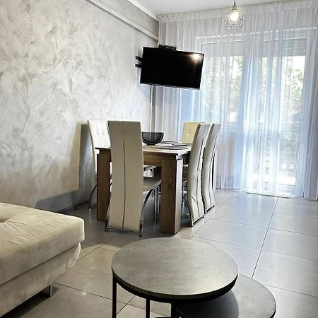 Sunhouse Apartman Hajduszoboszlo Exterior photo